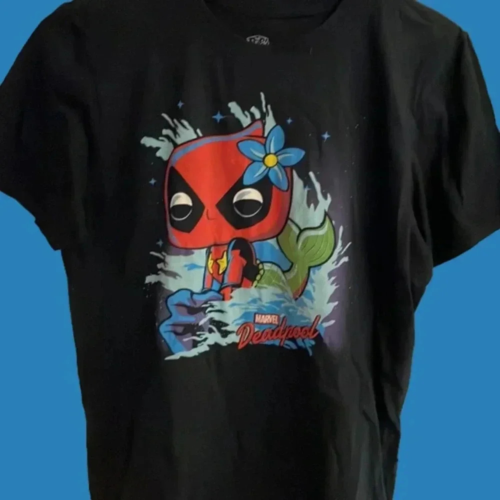 POP! Deadpool Tee - Picture 3 of 4